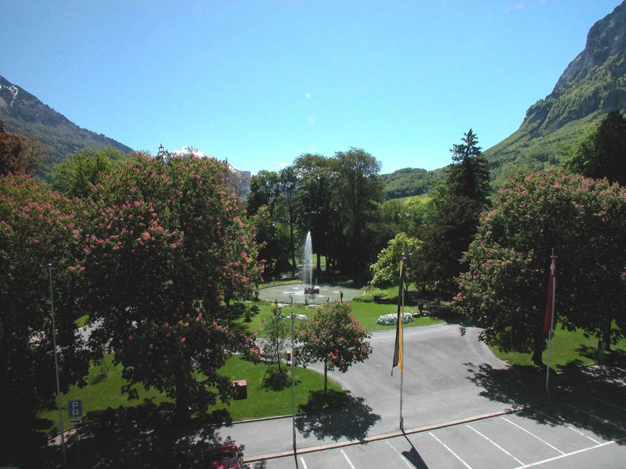 Hotel Post Glarnerhof Glarus Exterior photo